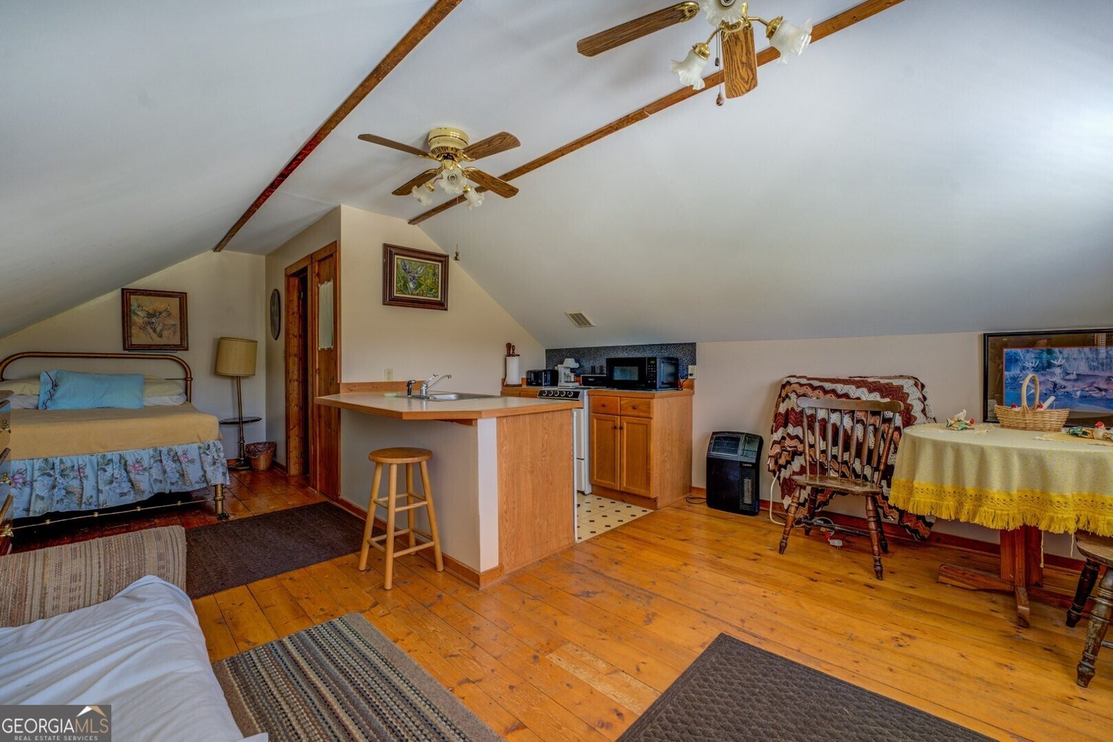 3011 Broughton Road Newborn - 39