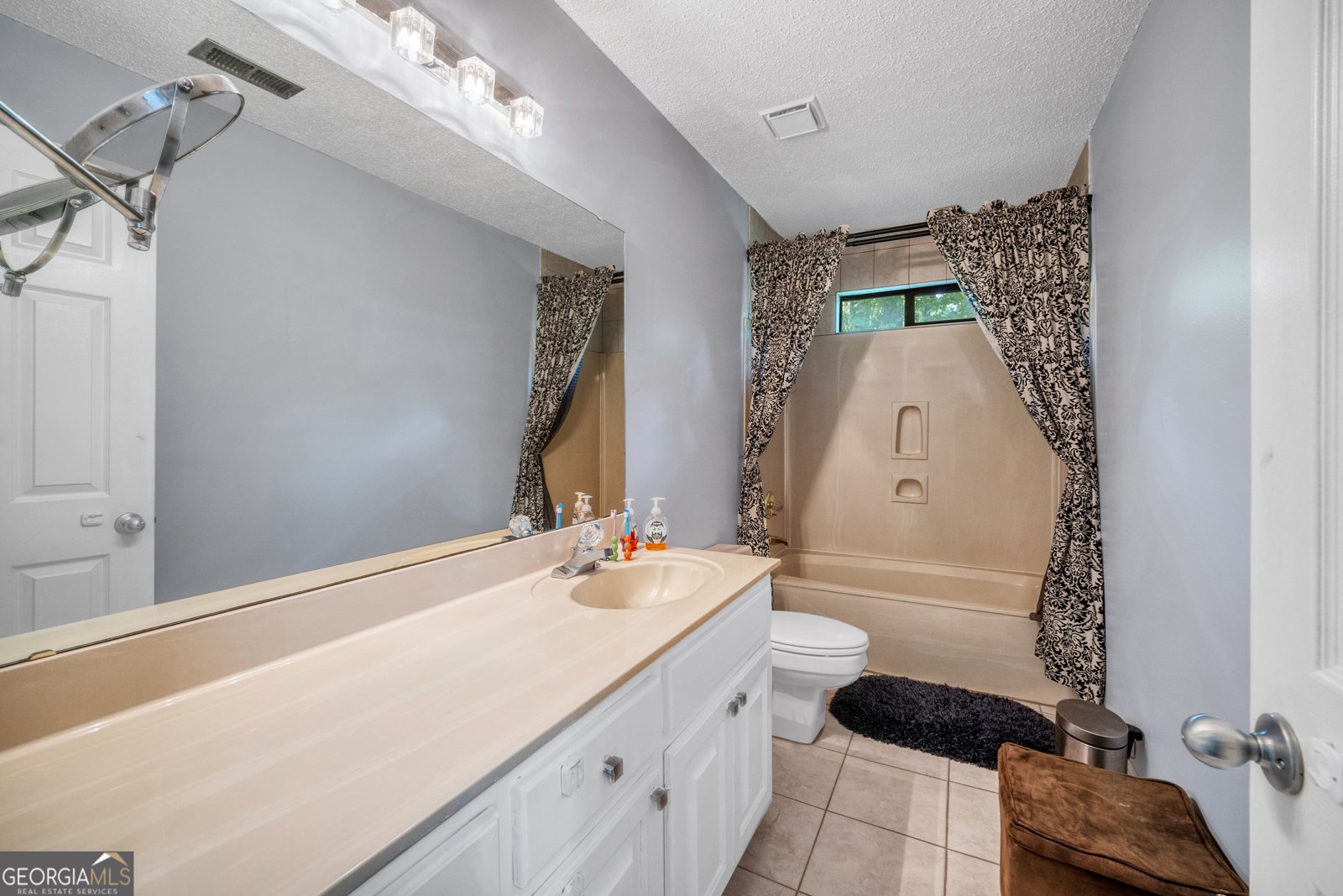 205 OLDE OAK Drive Jonesboro - 15