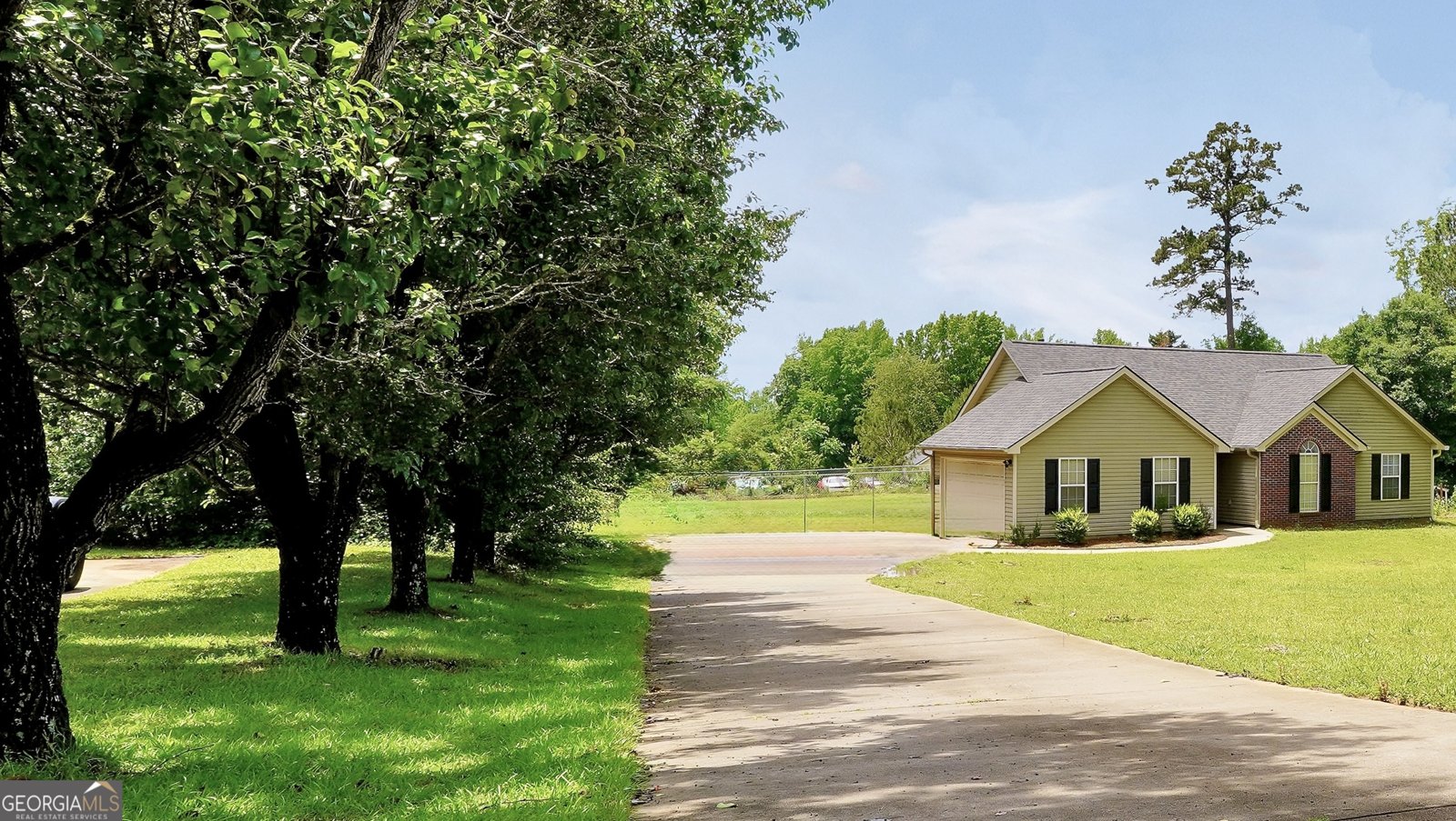 321 Harris Avenue Locust Grove - 3