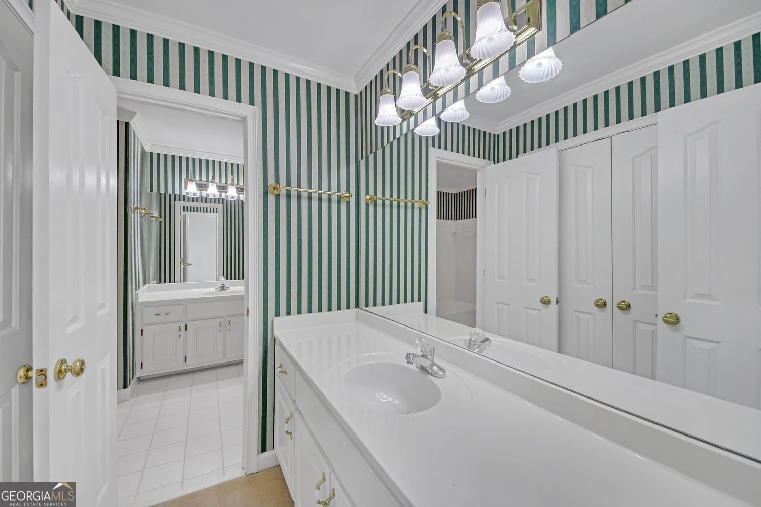 1405 Wilmington Way Grayson - 33