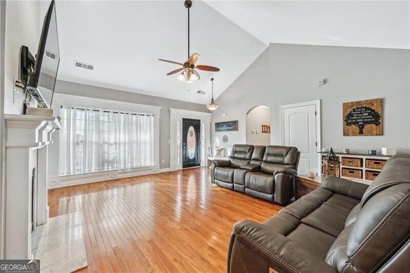 698 Jefferson Highway Winder - 11