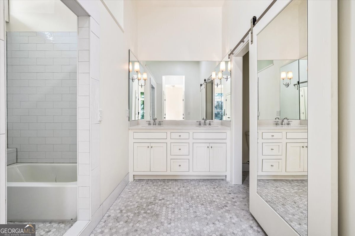 277 Pierce Avenue Macon - 24