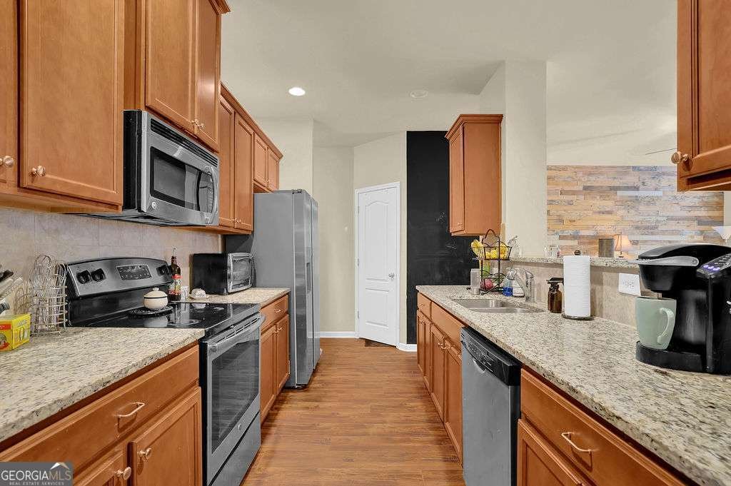 587 Jody Place Lilburn - 5