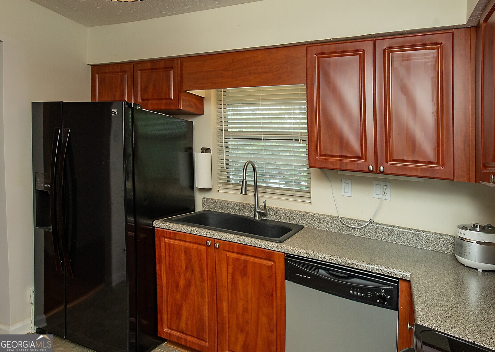 310 Brittany Court Duluth - 13