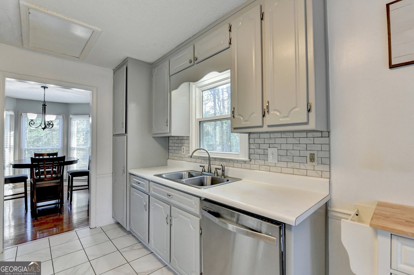 6040 Carriage Drive Cumming - 1