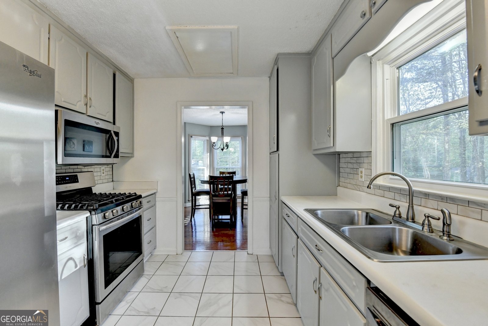 6040 Carriage Drive Cumming - 2