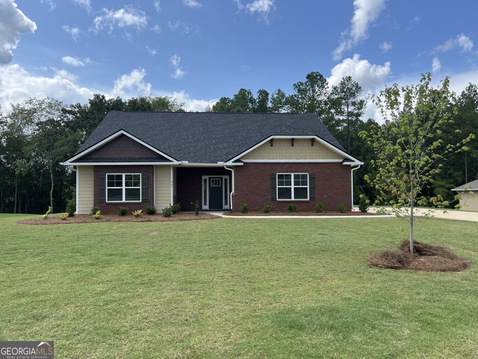 301 Stockton Circle Macon - 1