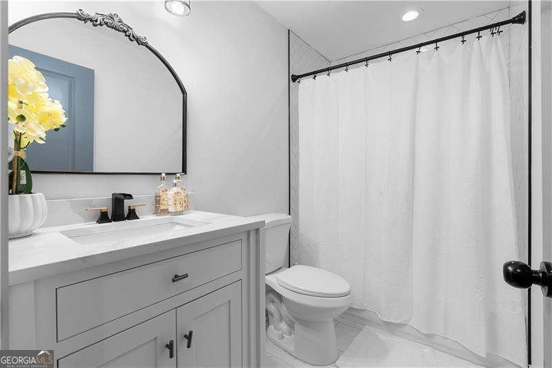 770 Waters Drive Atlanta - 17