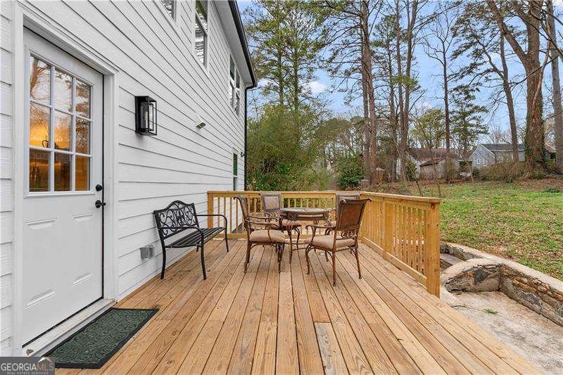 770 Waters Drive Atlanta - 27