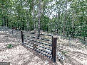1170 Upper Sweetwater Trail White - 31