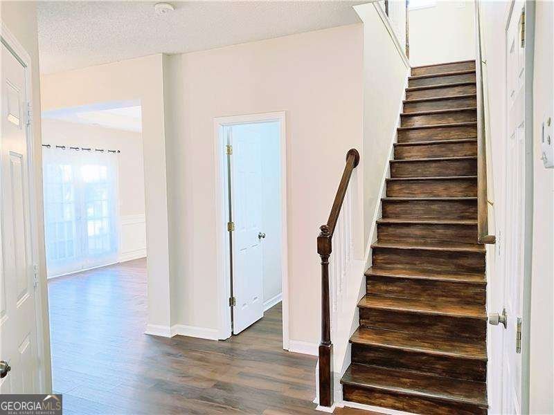 1715 Crestwell Lane Grayson - 30