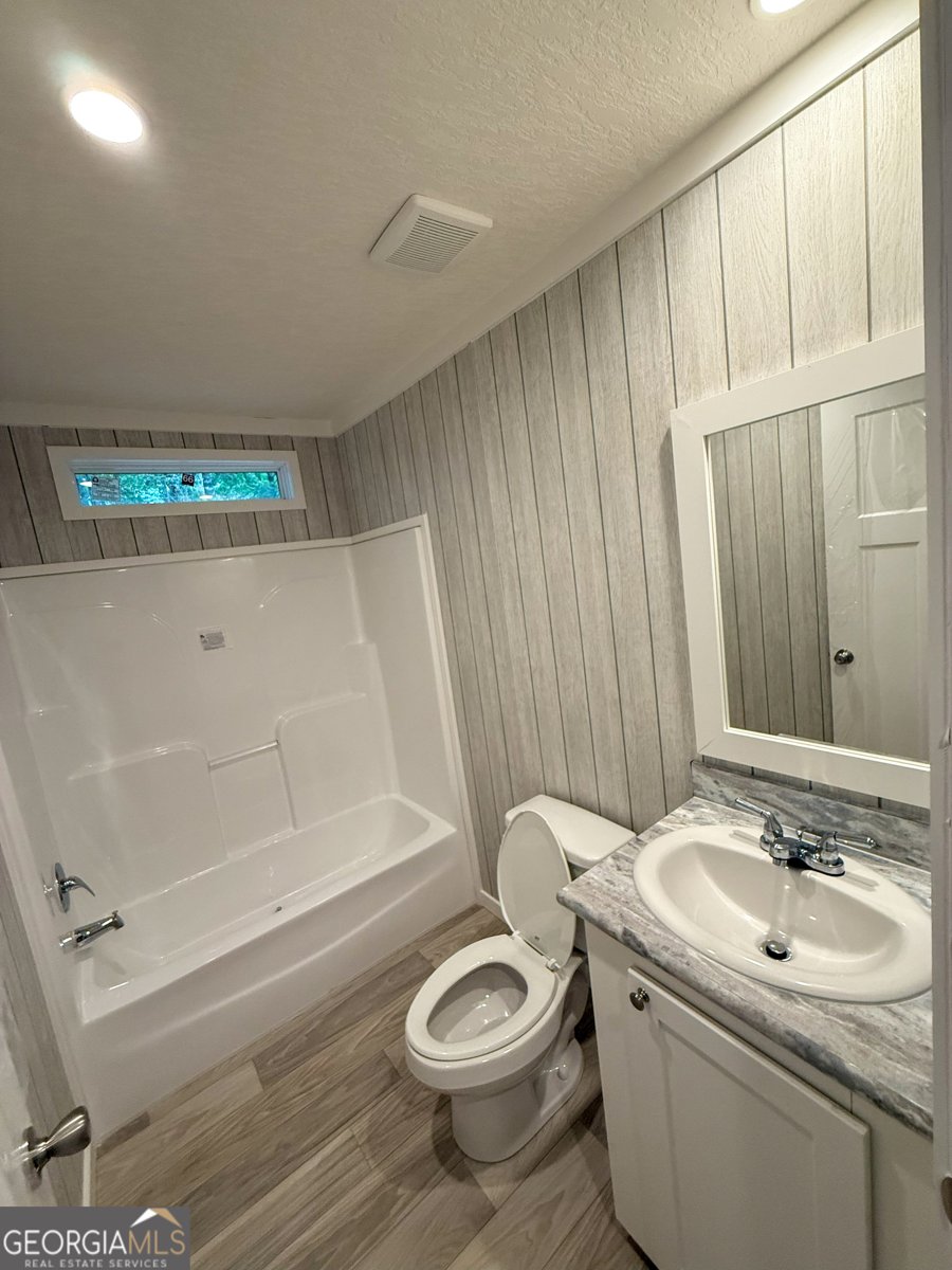 2126 Amberly Road Elberton - 51