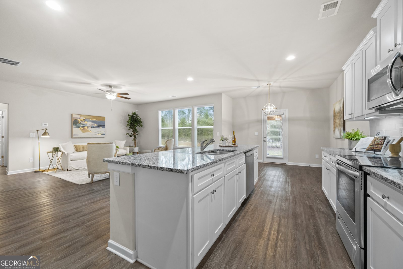 243 PRESIDENTS Way Forsyth - 6