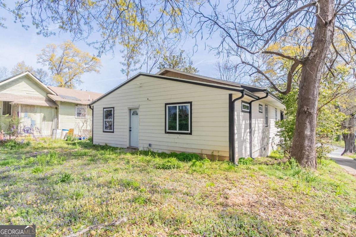 2062 Whites Mill Road Decatur - 21