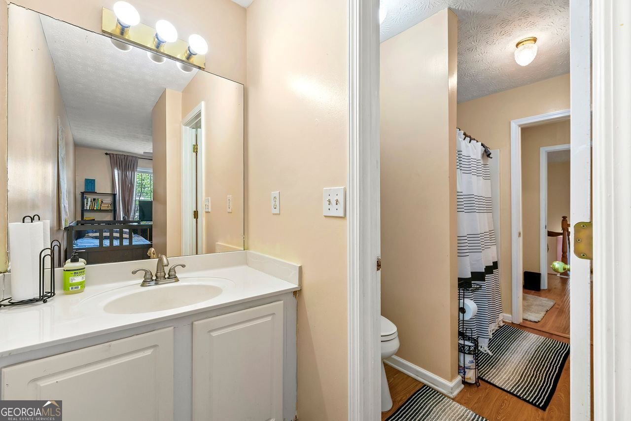 5147 WINDING GLEN Drive Lithonia - 14