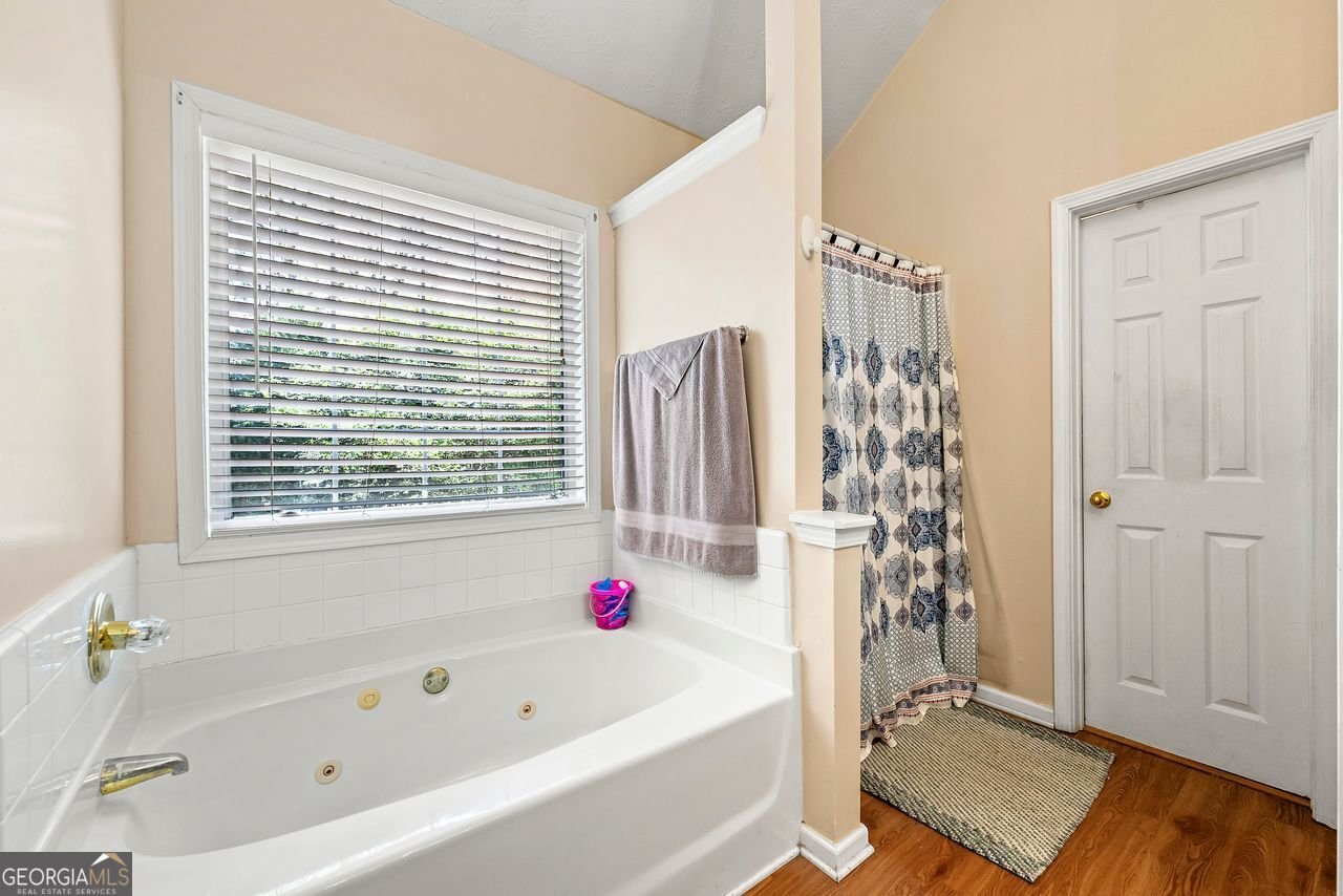 5147 WINDING GLEN Drive Lithonia - 22