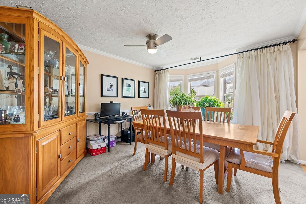 5147 WINDING GLEN Drive Lithonia - 6