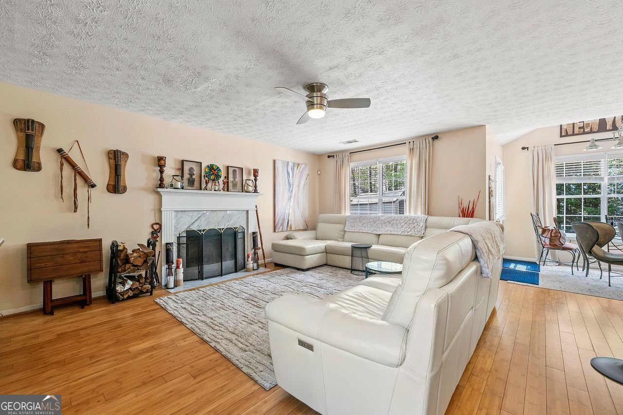 5147 WINDING GLEN Drive Lithonia - 8