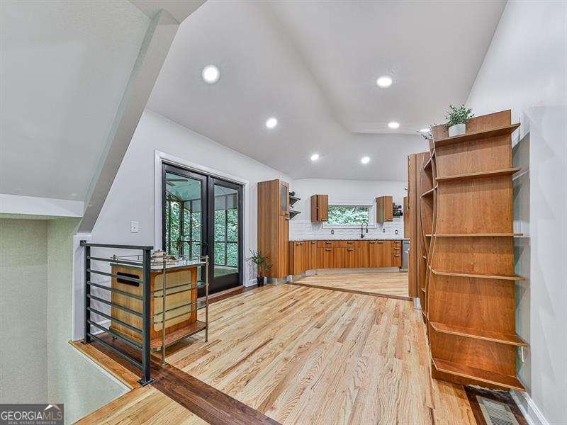 120 Huntcliff Point Atlanta - 17