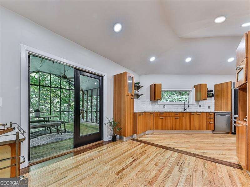 120 Huntcliff Point Atlanta - 18
