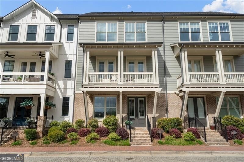 825 Maplewood Drive Roswell - 1