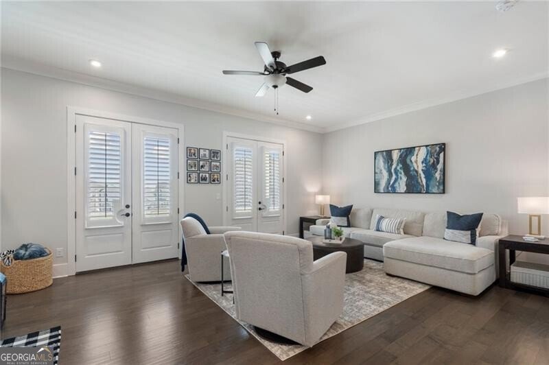 825 Maplewood Drive Roswell - 21