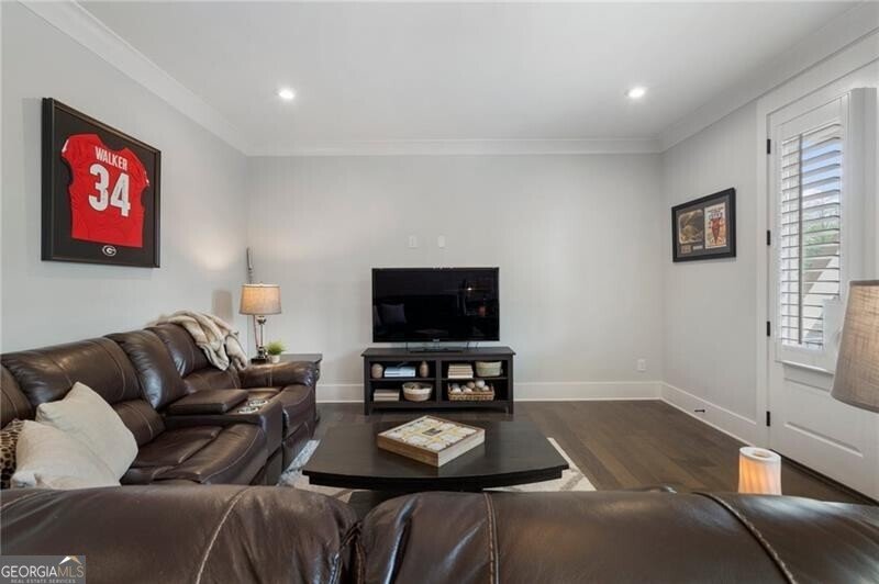 825 Maplewood Drive Roswell - 48