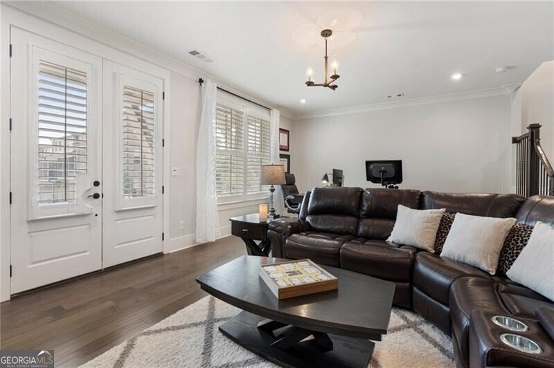 825 Maplewood Drive Roswell - 51