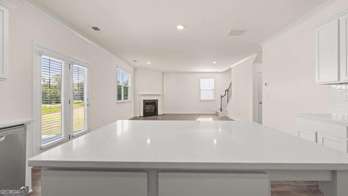 1139 Blue Juniper Circle Loganville - 13