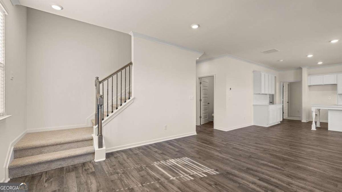 1139 Blue Juniper Circle Loganville - 38