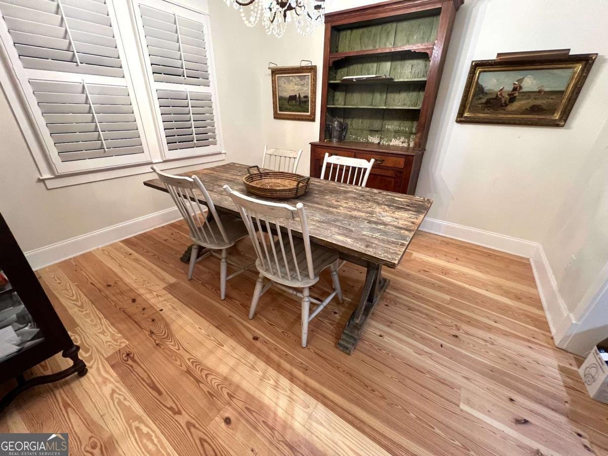 4002 Wieuca Road Atlanta - 28