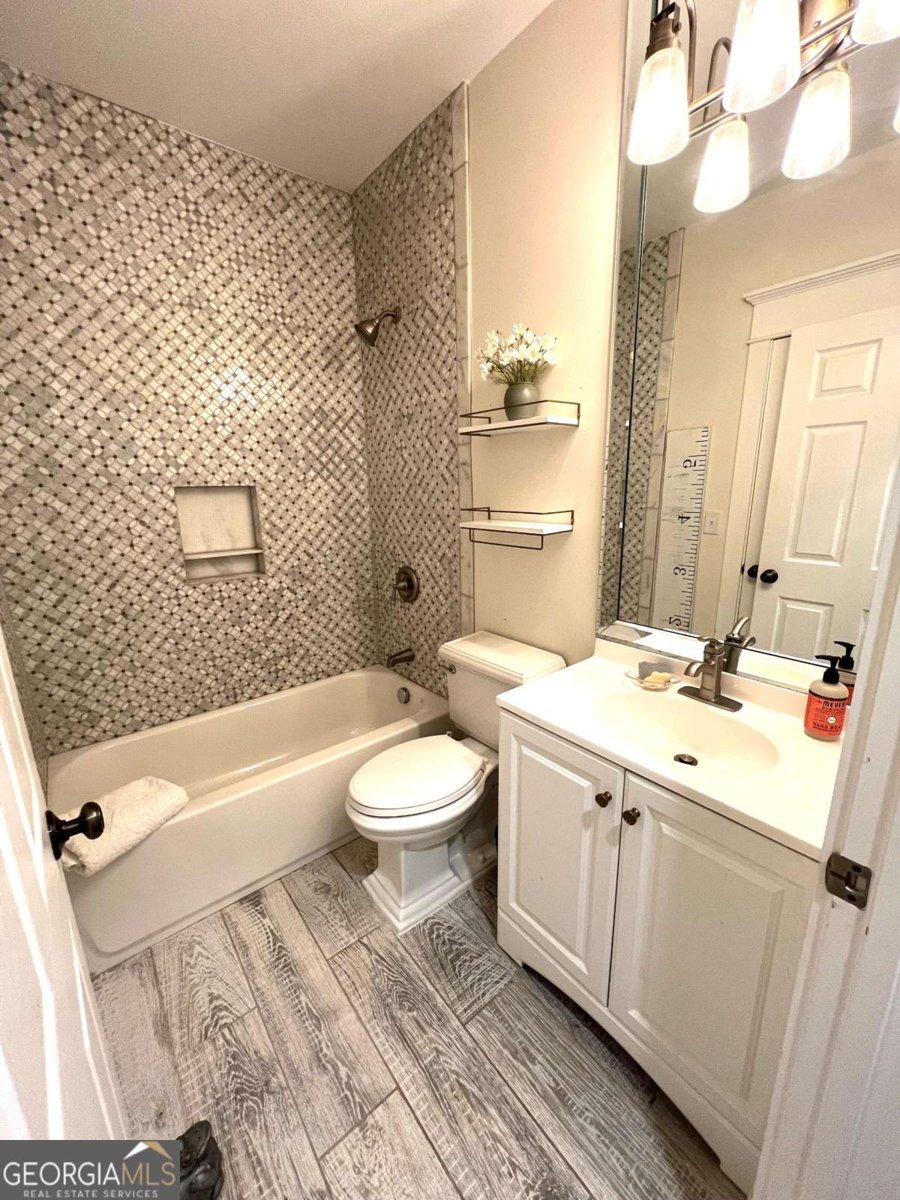 4002 Wieuca Road Atlanta - 29