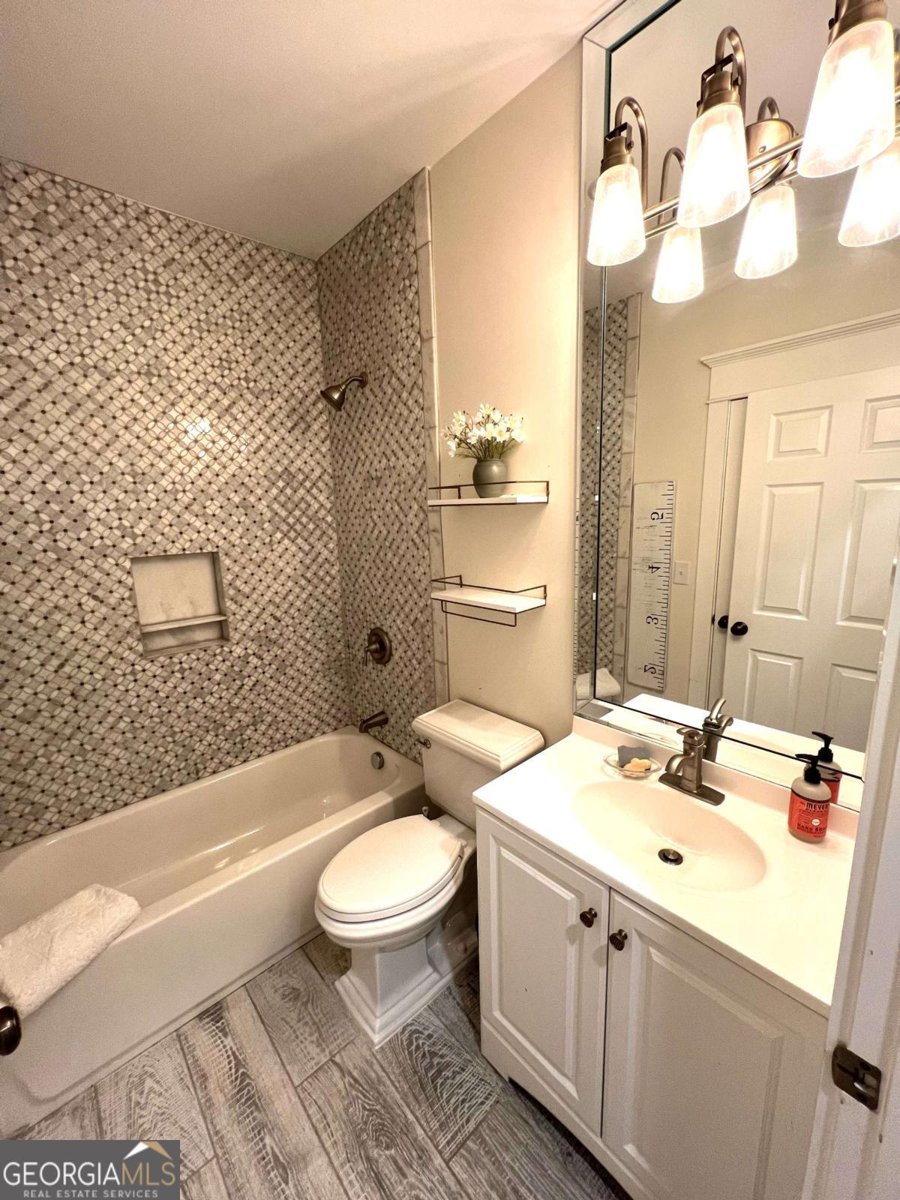 4002 Wieuca Road Atlanta - 30