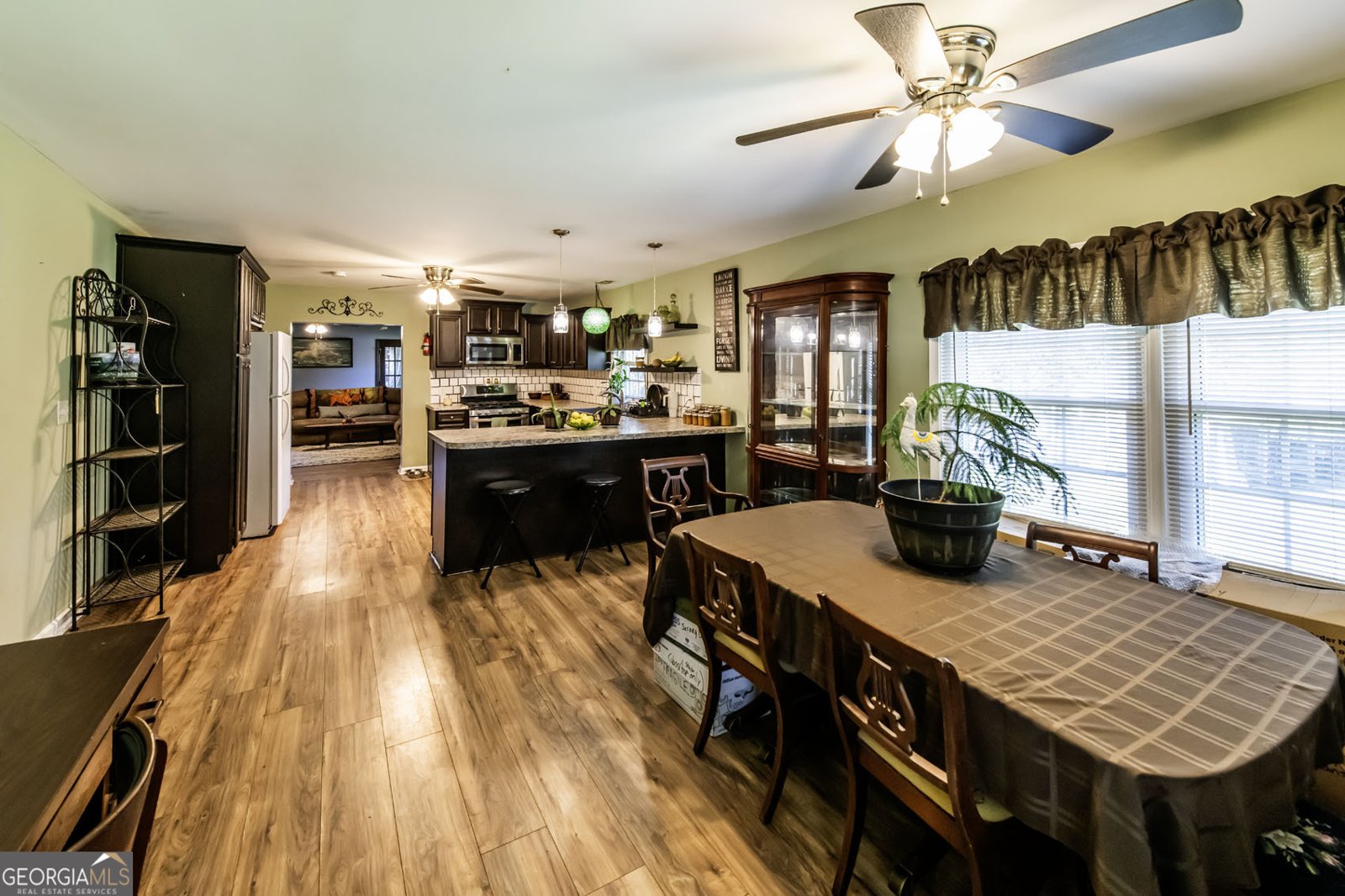 689 Hardin Road Temple - 23
