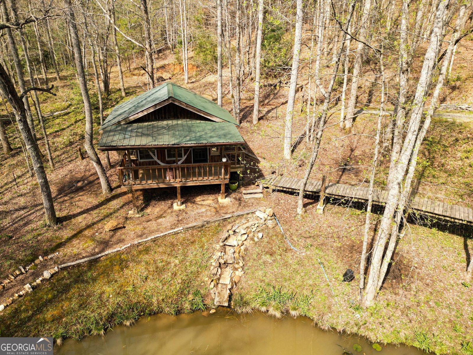136 Honeybell Lane Blairsville - 37