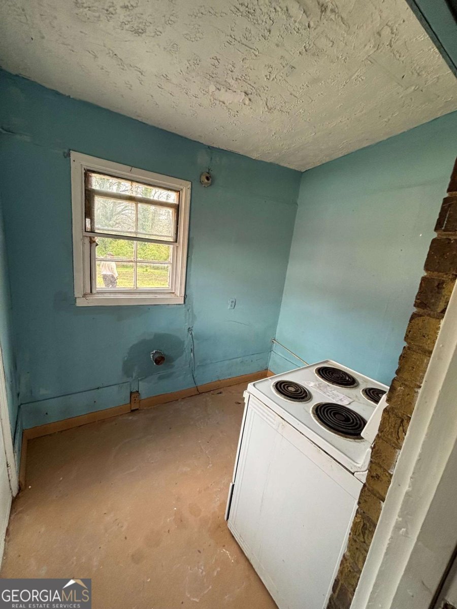 1895 thomasville Drive Atlanta - 22