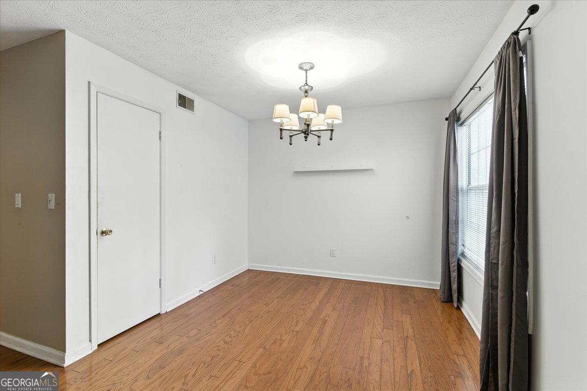 513 Glenleaf Drive Peachtree Corners - 7