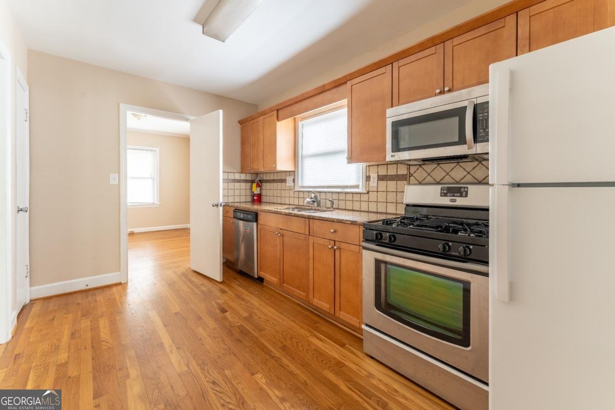 1387 Church Street Decatur - 11