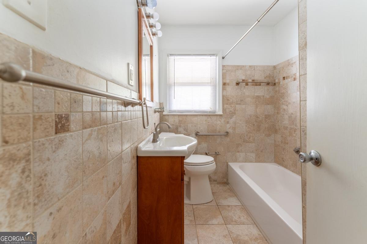 1387 Church Street Decatur - 14