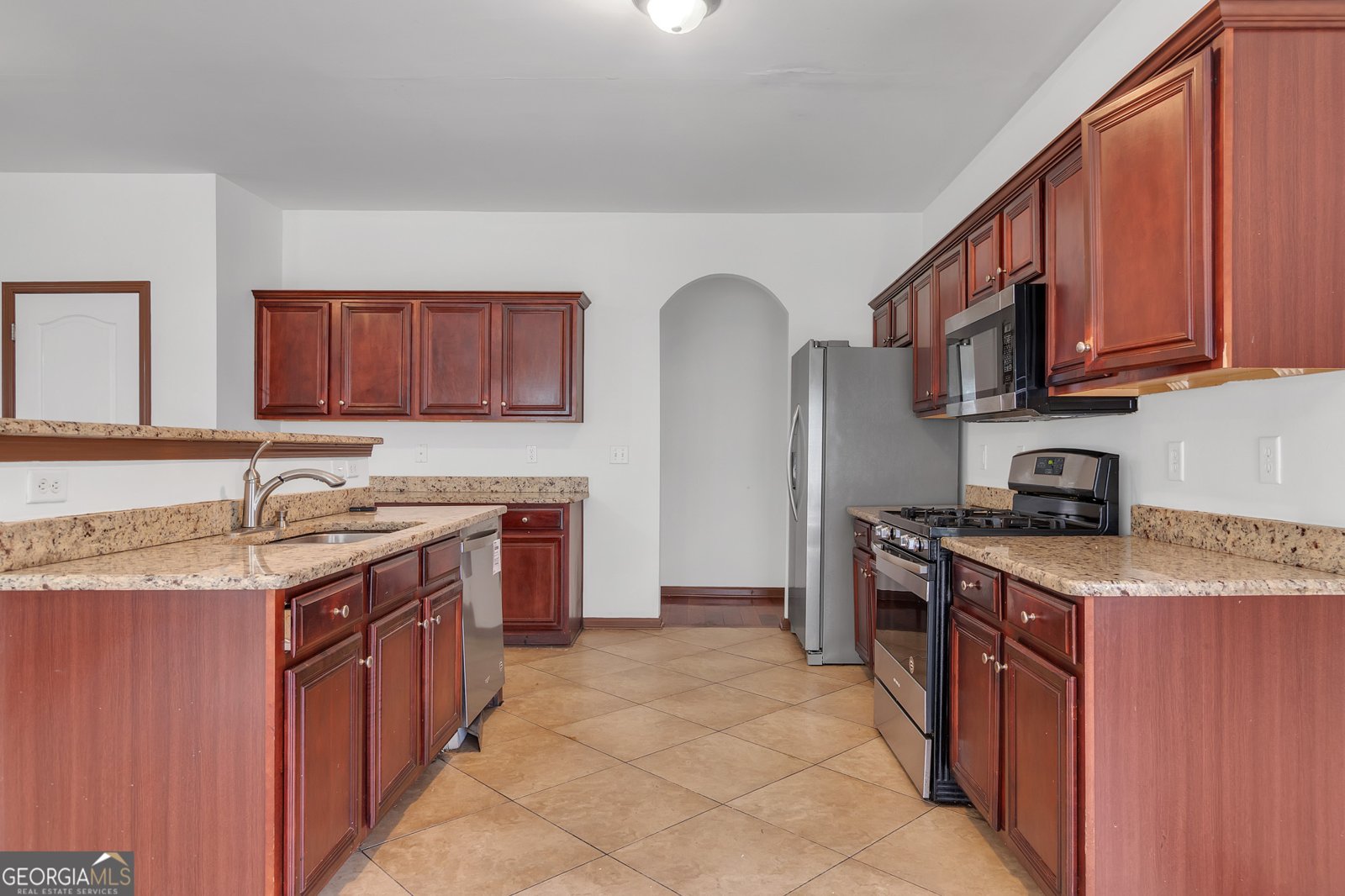 5589 Dendy Trc Fairburn - 2