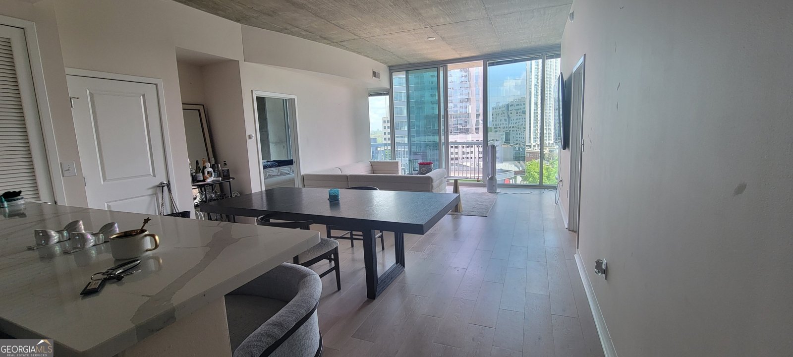 3324 Peachtree Road Atlanta - 1