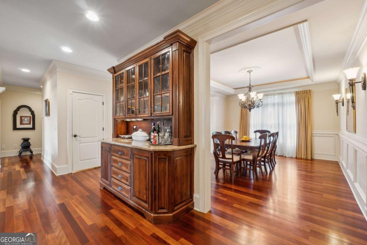 6935 Wakehurst Place Cumming - 9