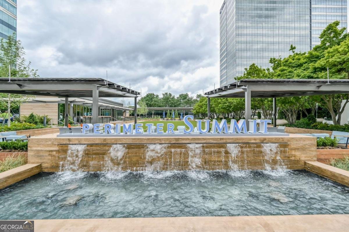 10 PERIMETER SUMMIT Boulevard Brookhaven - 24