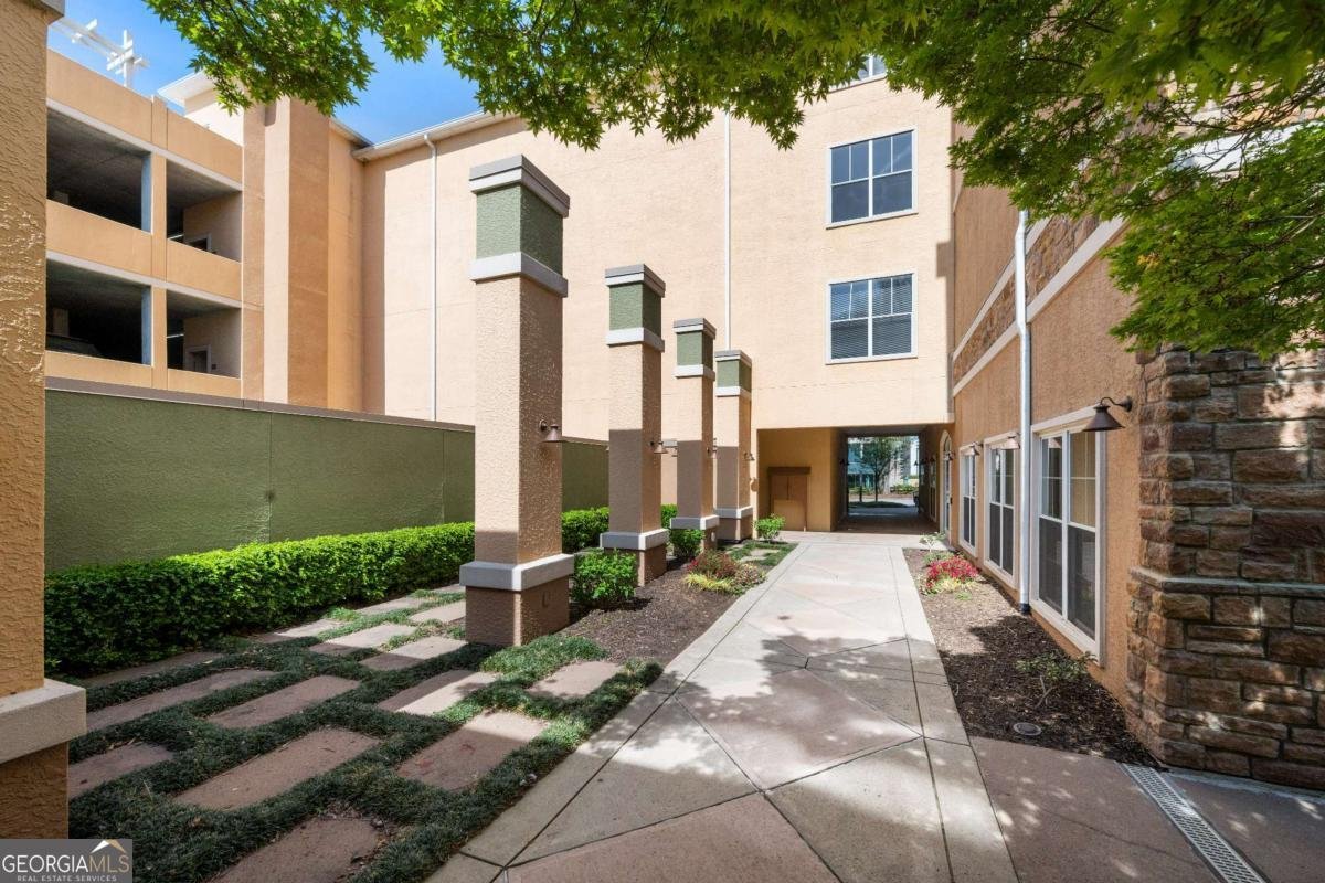 10 PERIMETER SUMMIT Boulevard Brookhaven - 28
