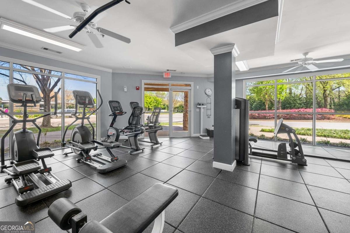 10 PERIMETER SUMMIT Boulevard Brookhaven - 30