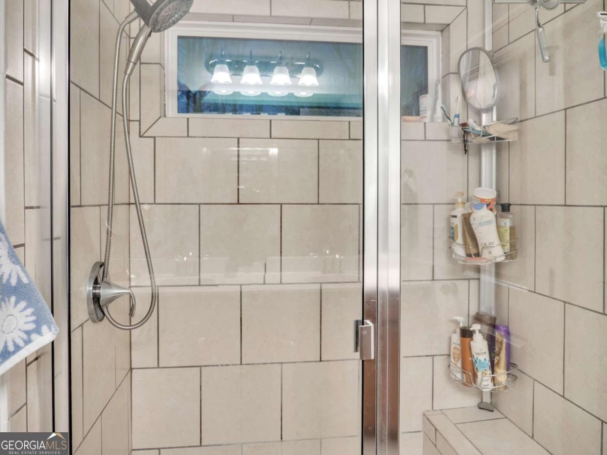 5460 Wheeler Ridge Road Auburn - 23