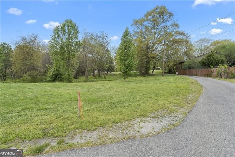 5125 Dahlonega Highway Cumming - 43