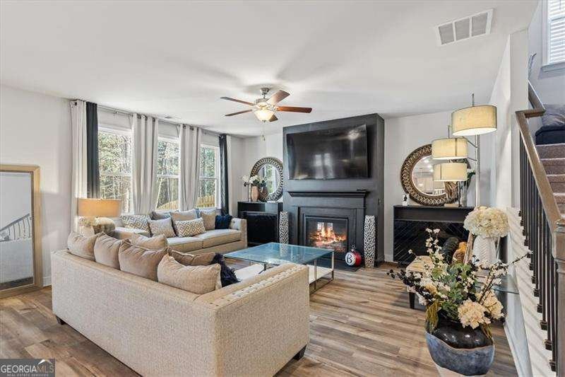75 Glen Abbey Circle Fairburn - 7