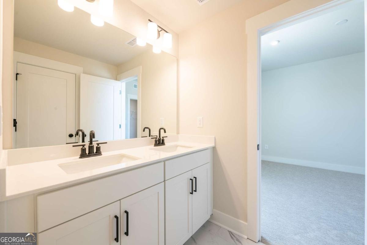 4202 Adler Circle Buford - 41