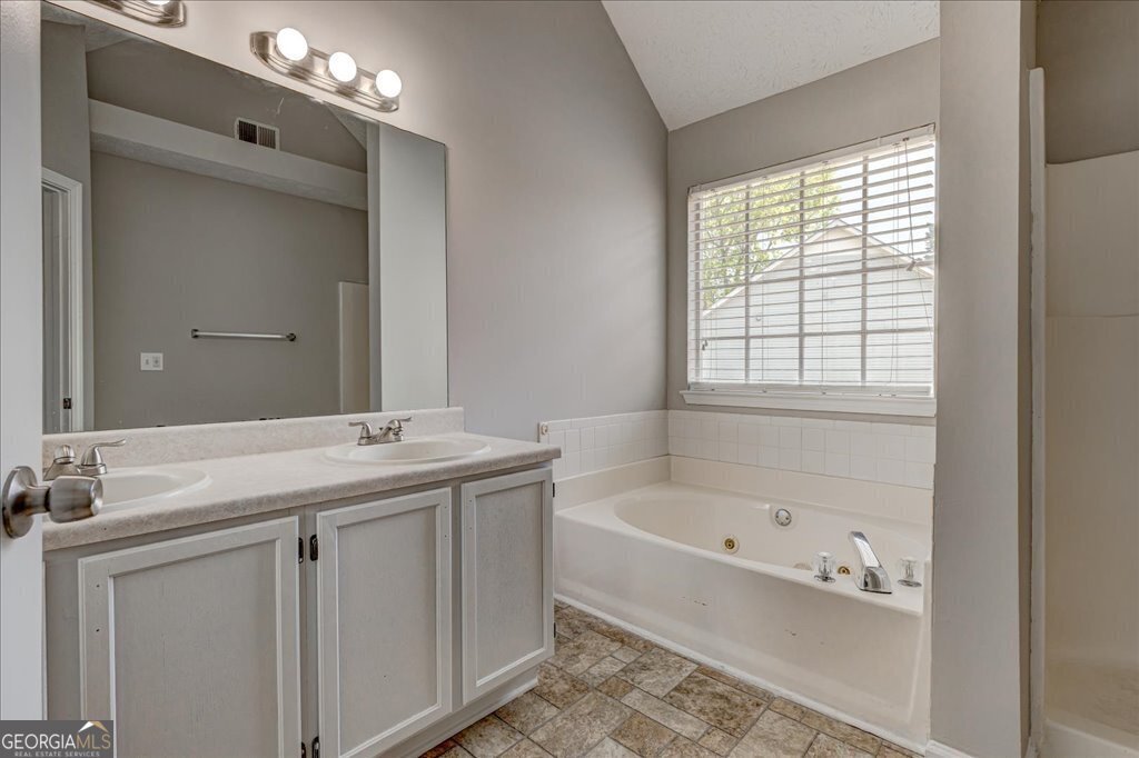 3612 River Mill Court Ellenwood - 34